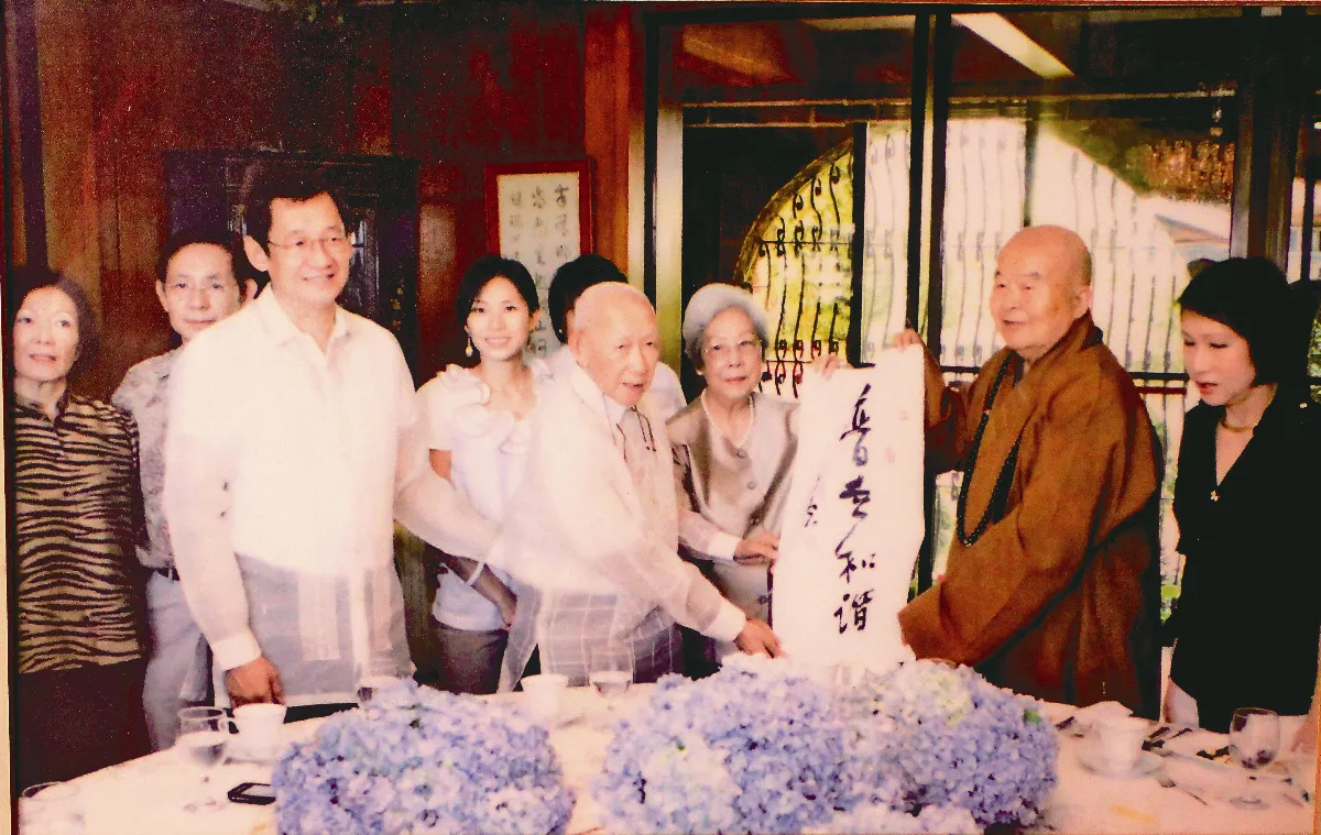 呂林珠珠 宏鐘初叩