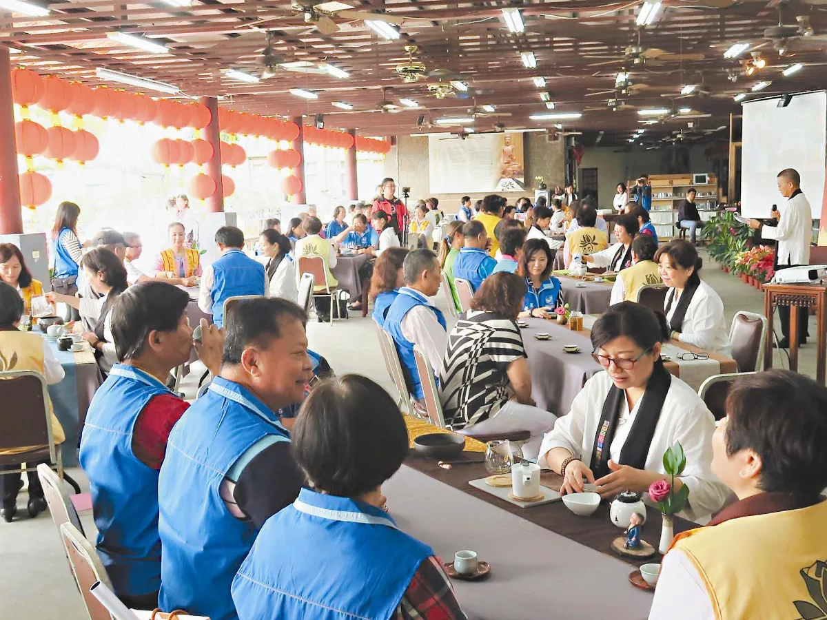 月光寺與村長有約 茶禪祈福