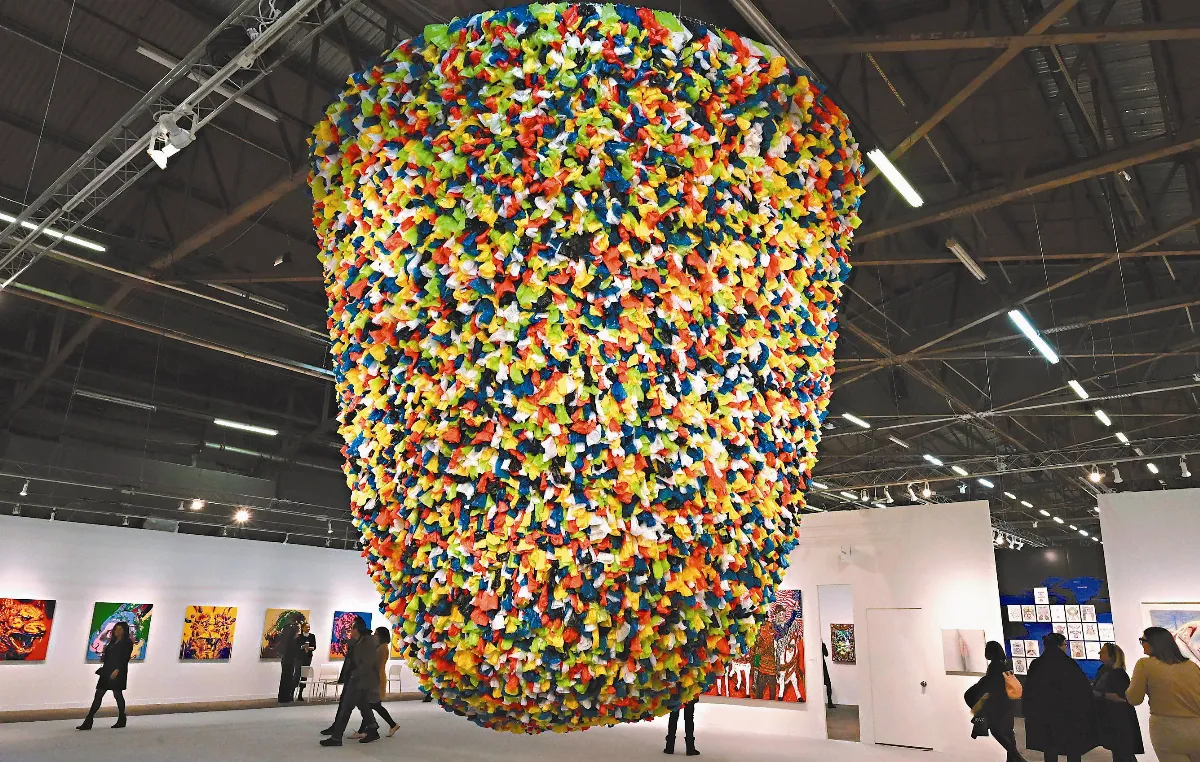 紐約軍械庫展出塑膠袋