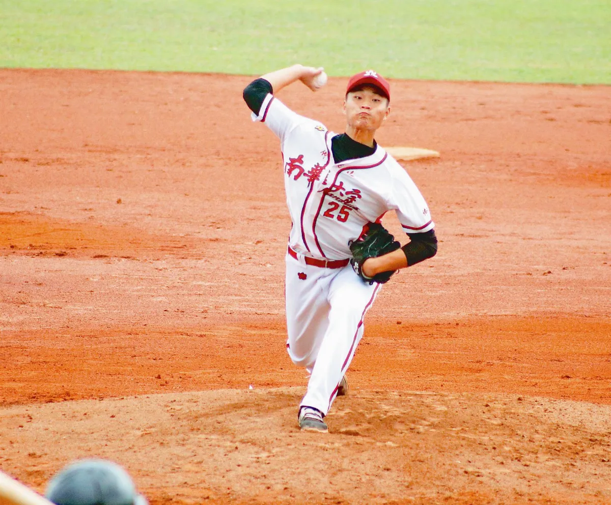 大專棒球賽 不怕雨神擾亂 南華大勝