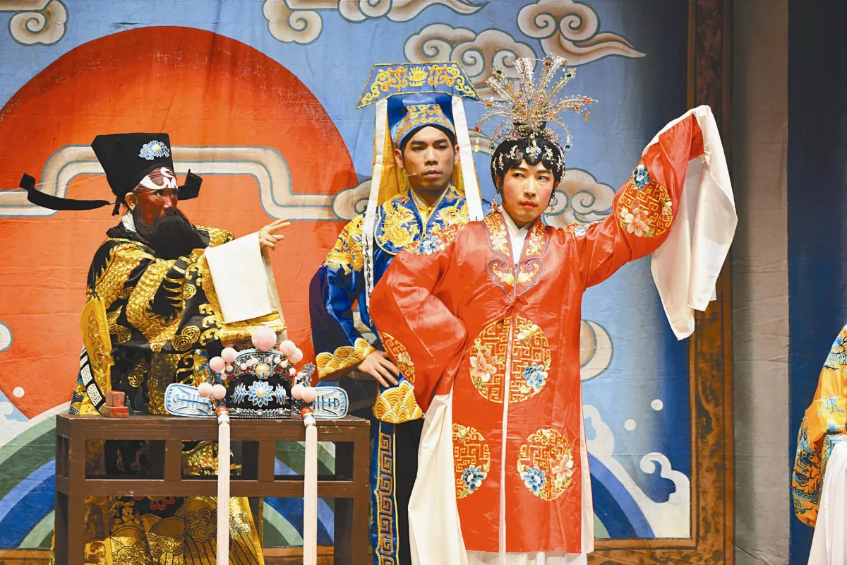 韋以丞 縱橫編導演 全仗多學多能