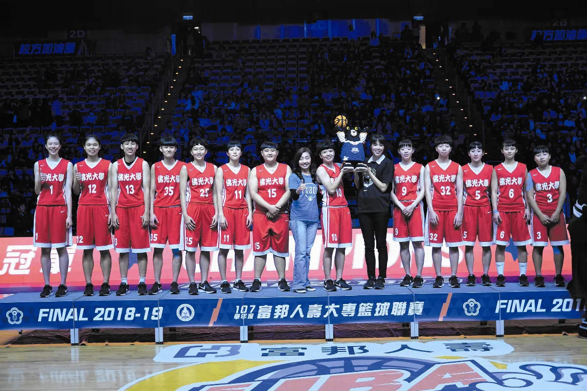 強勢奪勝 佛大摘隊史首冠