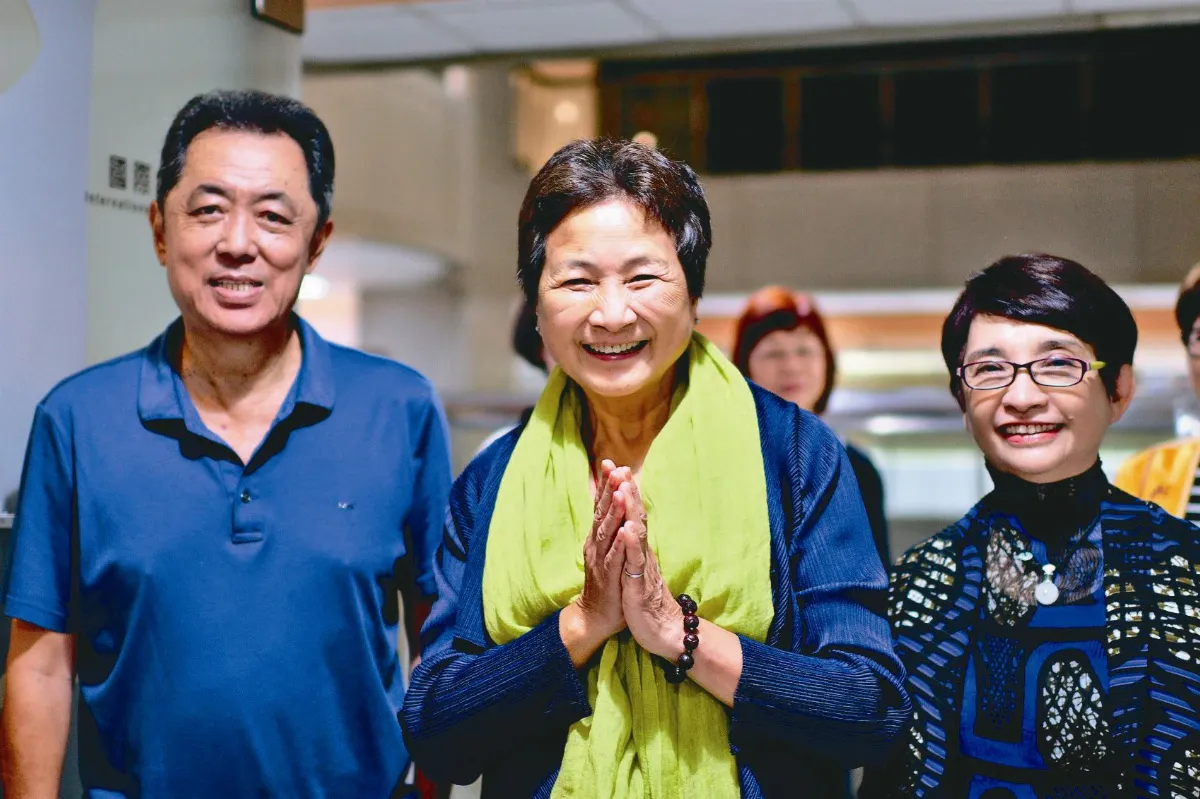 從俠女到菩薩 鄭佩佩學佛感動