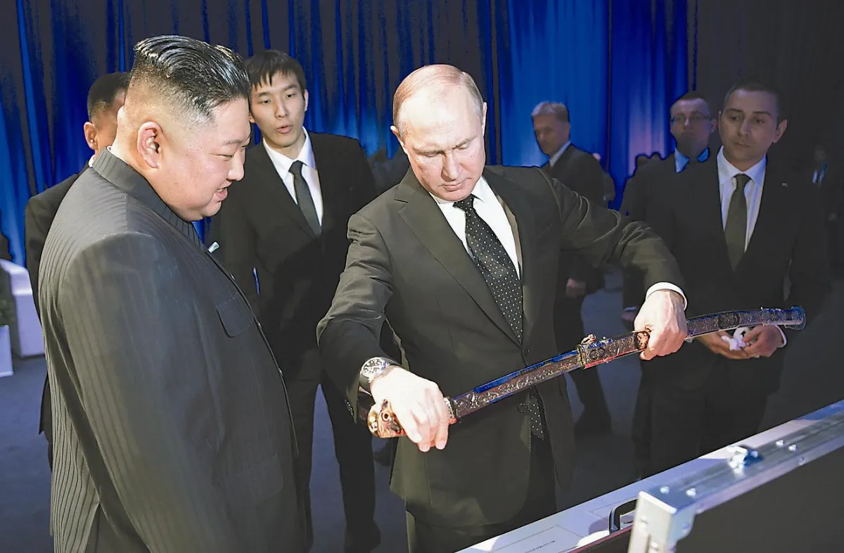 普金會 金正恩贈寶劍 普亭回贈硬幣