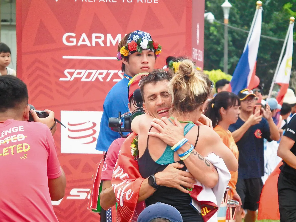 鐵人3項賽 法選手摘冠 給女友生日禮物