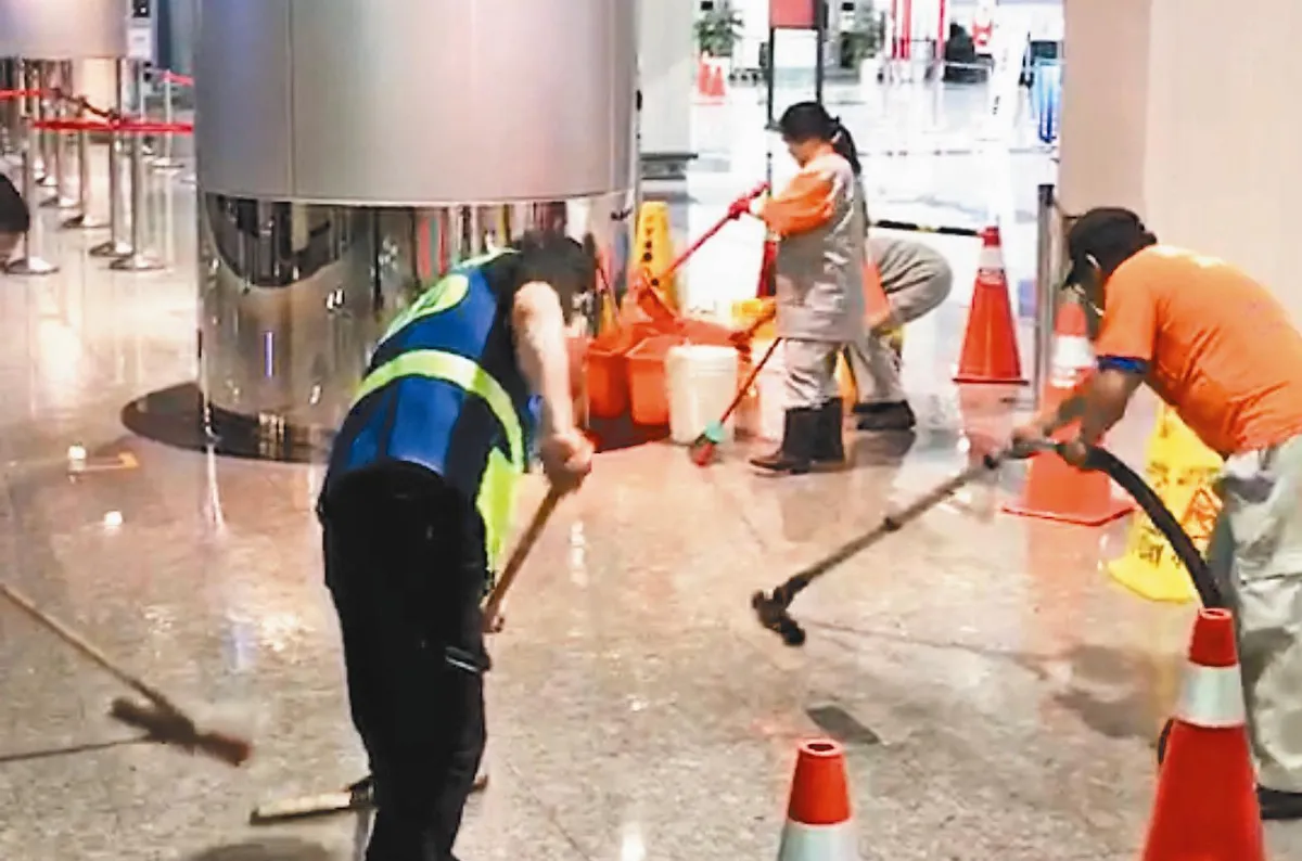 瞬間大雨 又漏水了