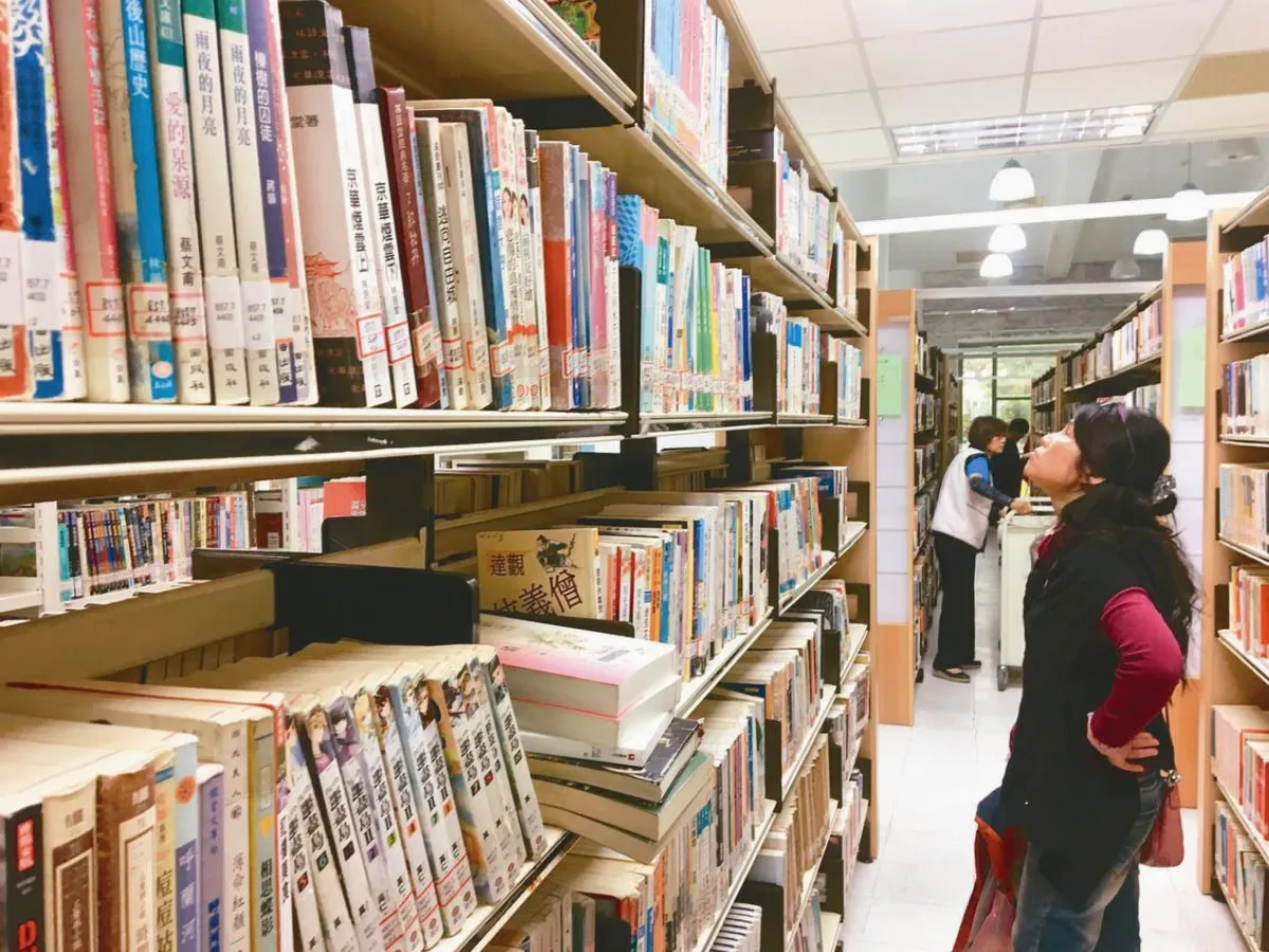 圖書館借書 政府付錢給作者