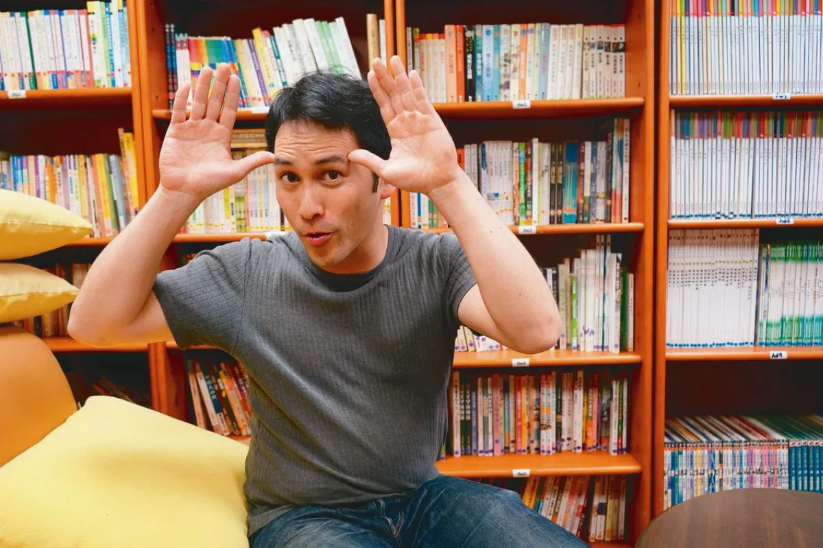 手語繪本 看圖比故事