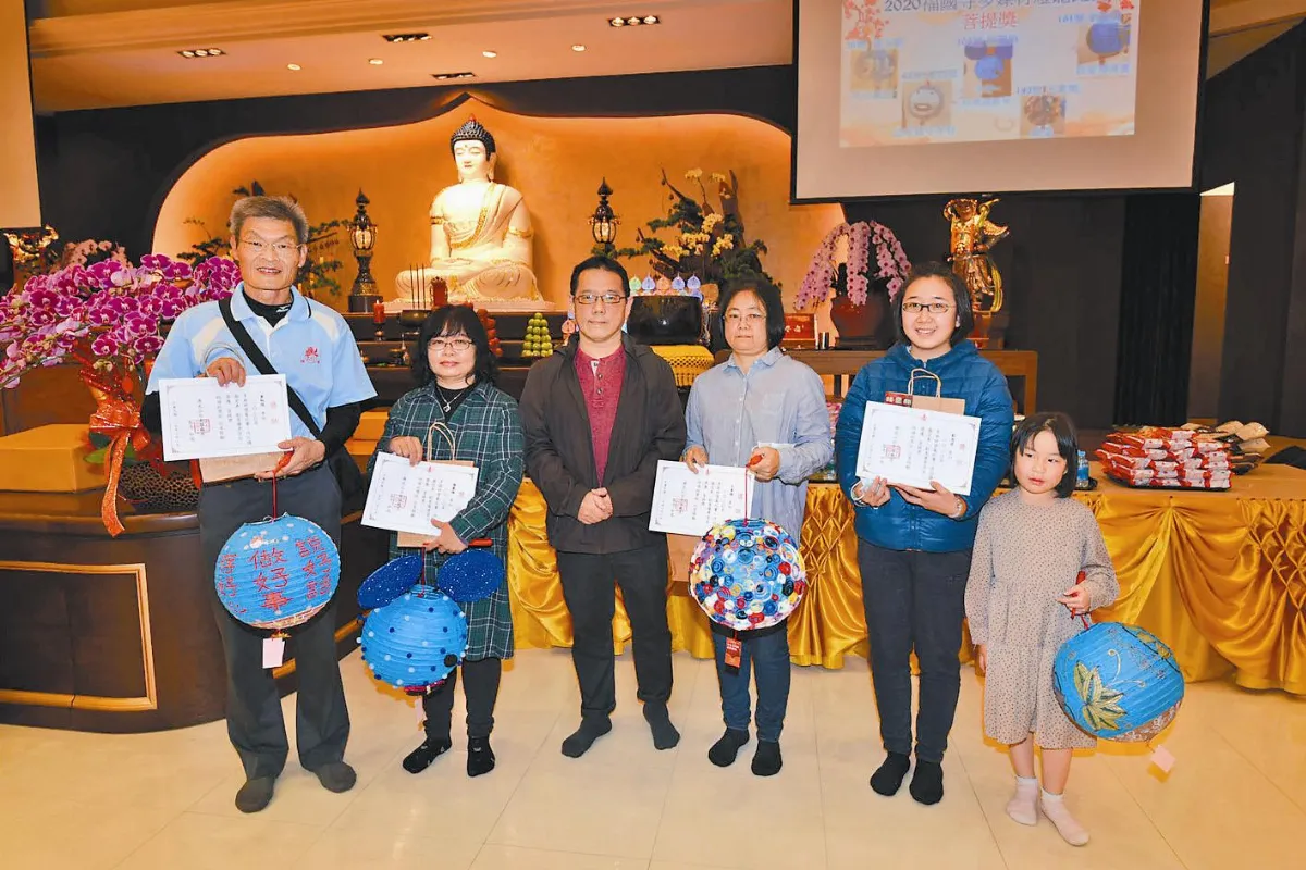 福國寺創意燈籠 傳遞光明