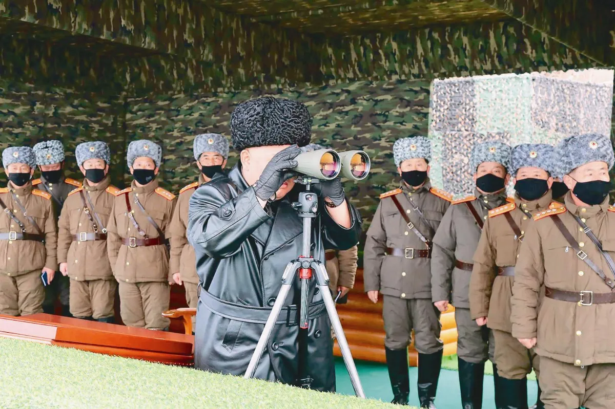 獨金正恩沒戴口罩
