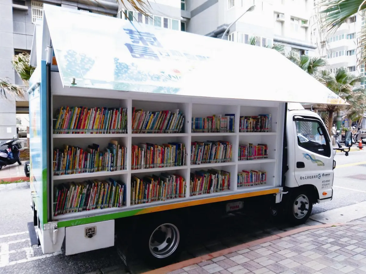 生活快門 展開雙翼的行動書車