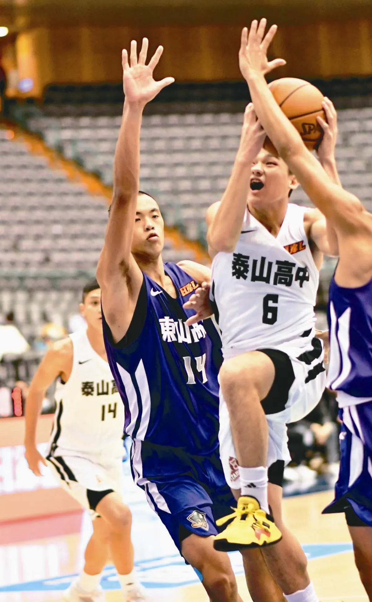 HBL 小綠綠1分勝 相隔8年再爭后