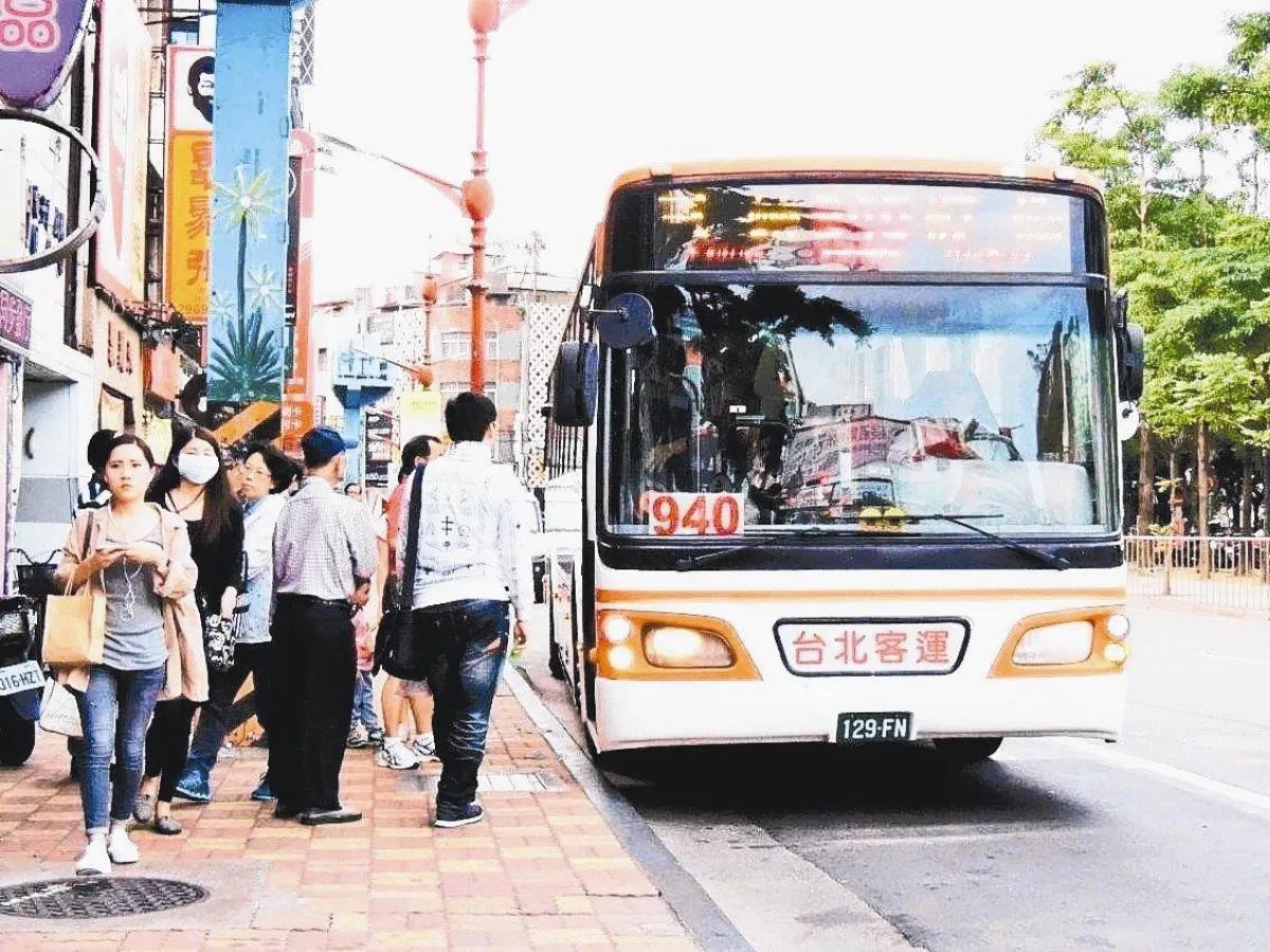 乘客銳減 雙北公車陳情減班