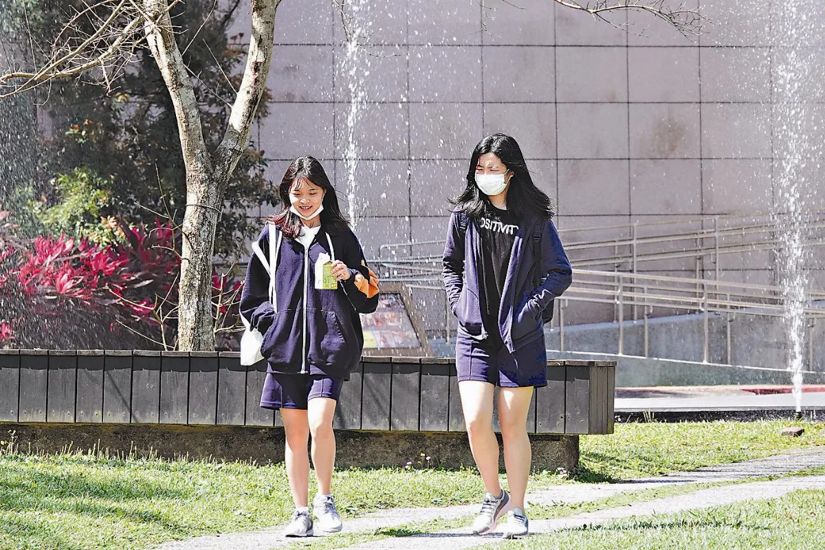 高中生染疫 首次全班停課