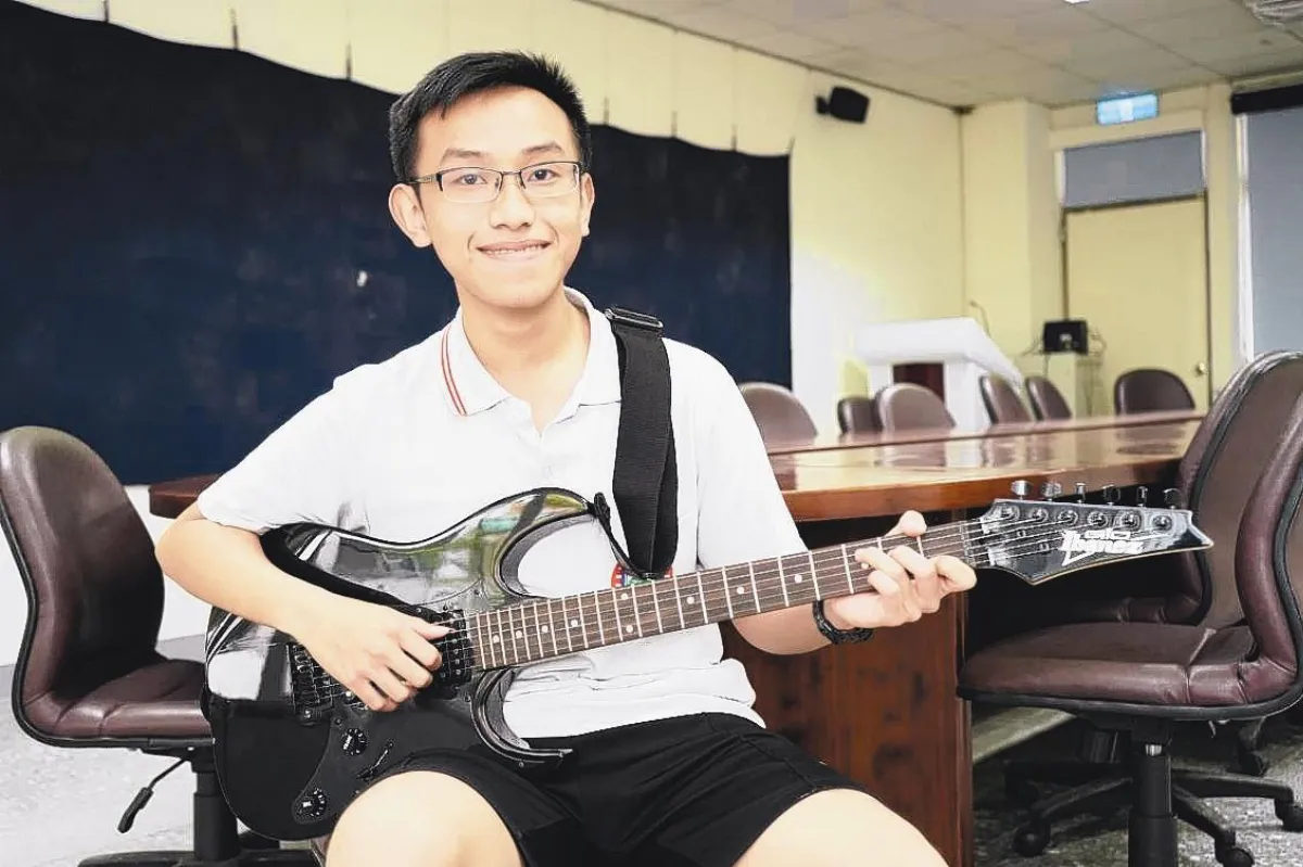 學子克服逆境 錄取台大