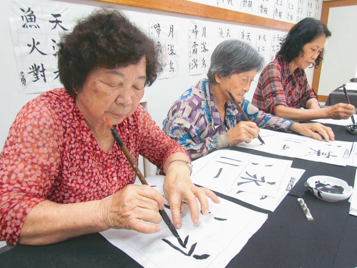 書 法 養生 三效合一：增強記憶力 養成專注力 促一夜好眠