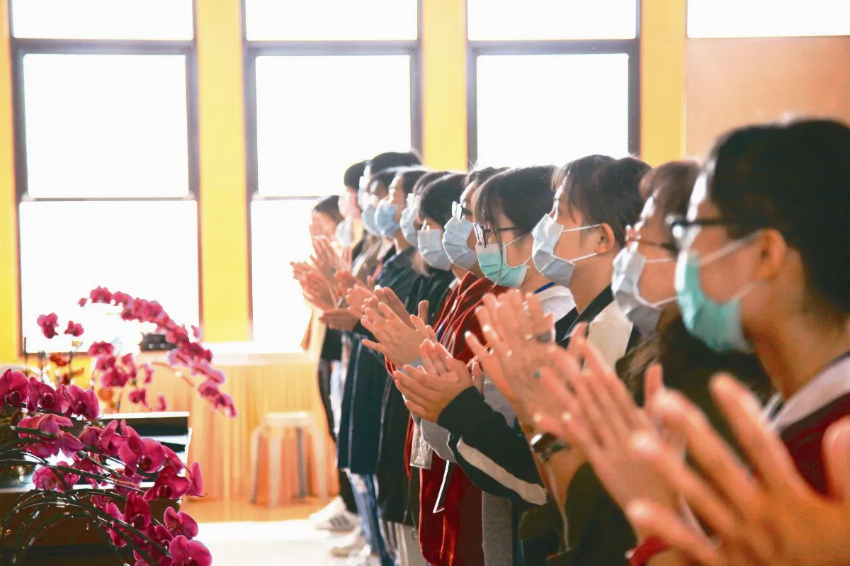 輔英參學佛光山 與佛相遇