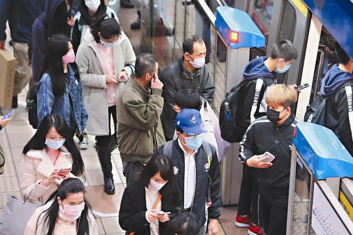 未保持社交距離 研擬開罰