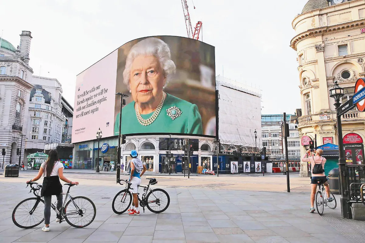 首度復活節談話 英女王：光明終會戰勝黑暗