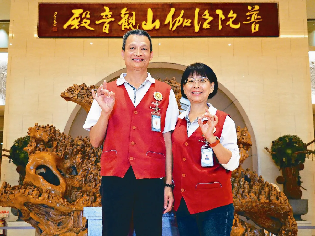 義工夫妻檔 行善翻轉生命
