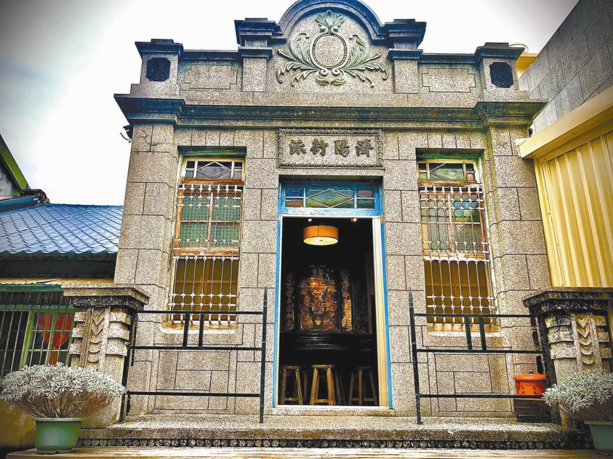 翹嘴秋茶店仔 百年衍派街屋