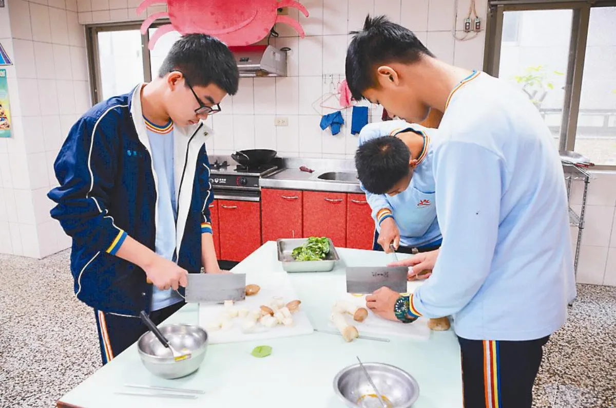 均頭美食煮藝社 教你做幸福料理