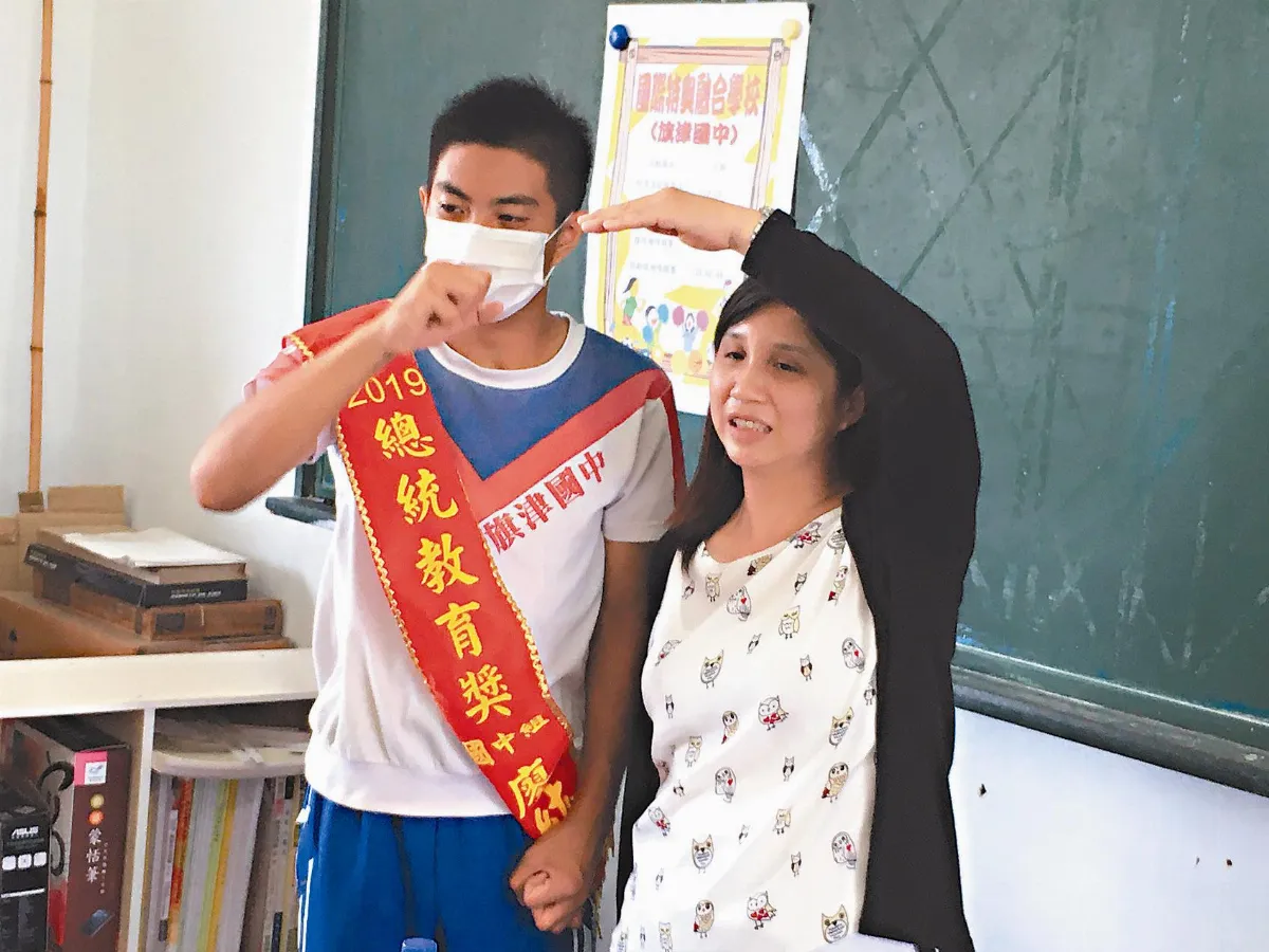 美力媽媽 當視障兒的眼