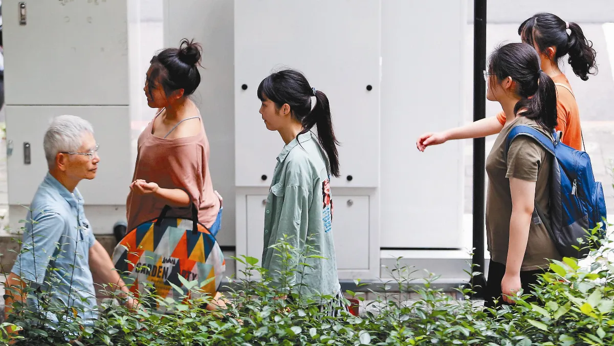 學界促強化社福制度 解決低薪