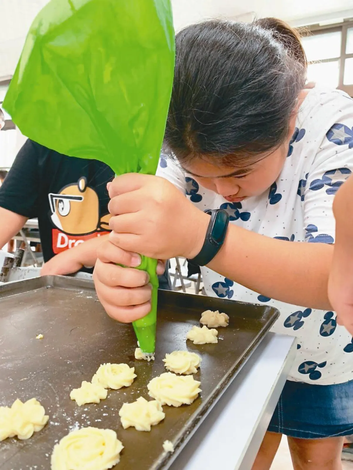 發掘生活技能 學做手工餅乾