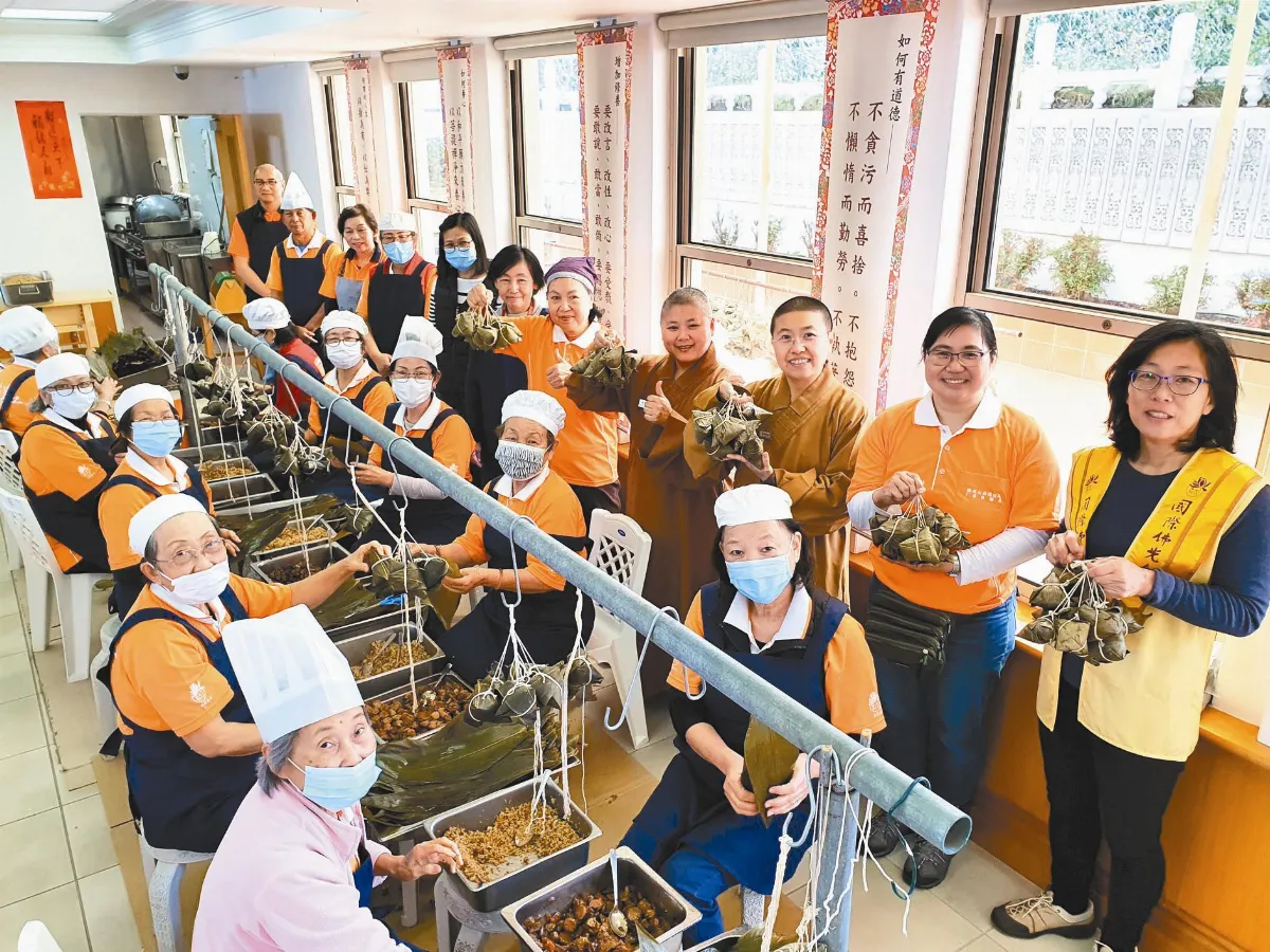 西澳迎端午 素粽飄香義賣