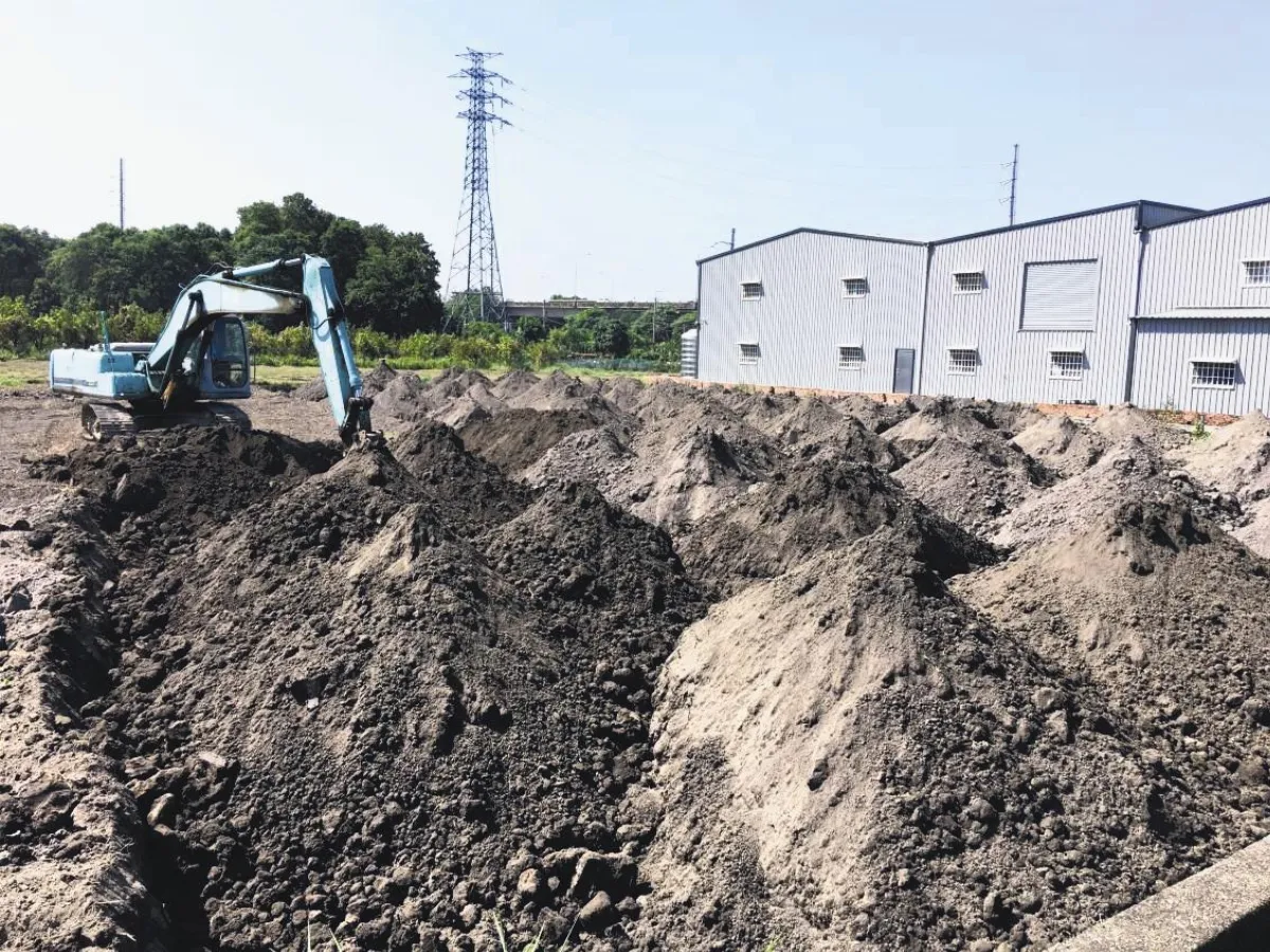 明年解禁 最困難問題浮現   農地遭汙染 2萬噸土壤無處去