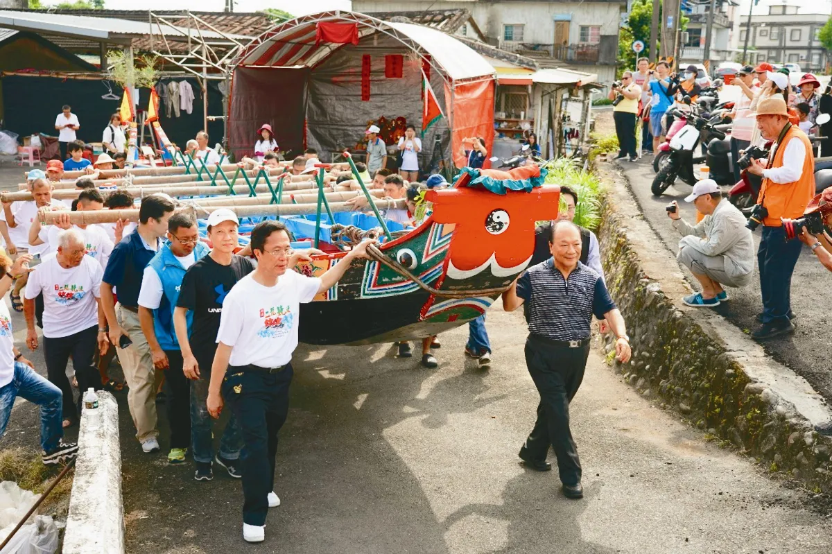 端午祭河神 二龍龍舟競渡222年
