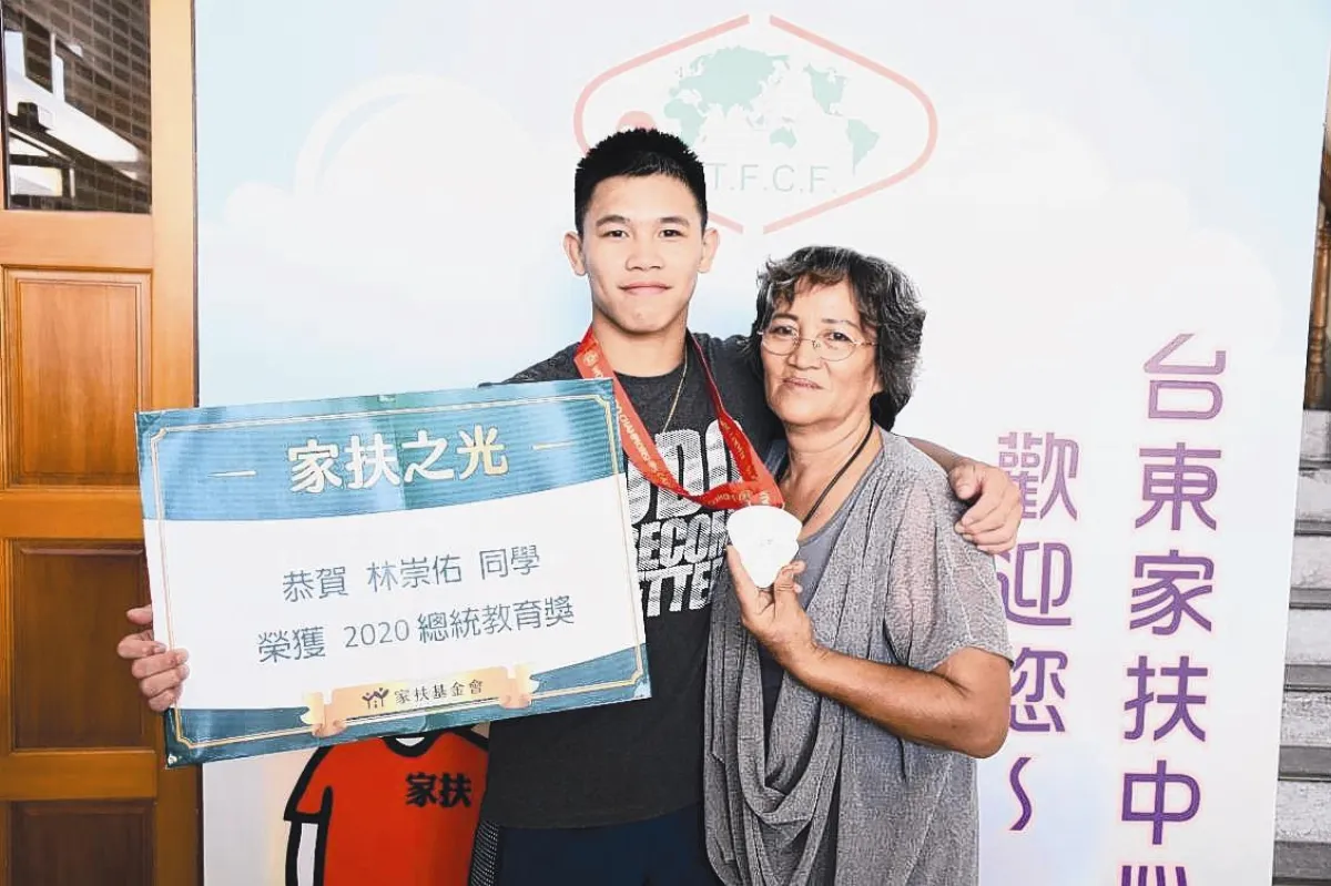 克服雞胸症 世青柔道摘金  林崇佑 逆境學子好榜樣
