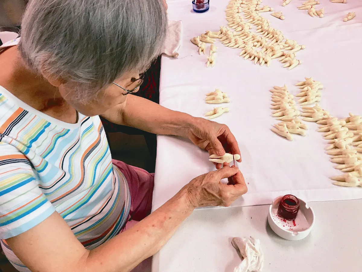 製佛手20載 月光寺義工修心護教