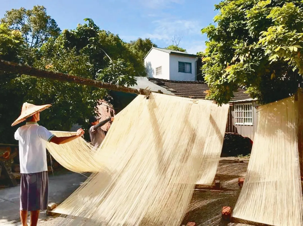 生活快門 日頭暖暖麵線香