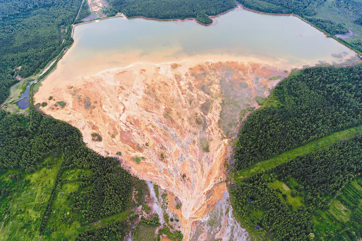 人為汙染 大地哭泣