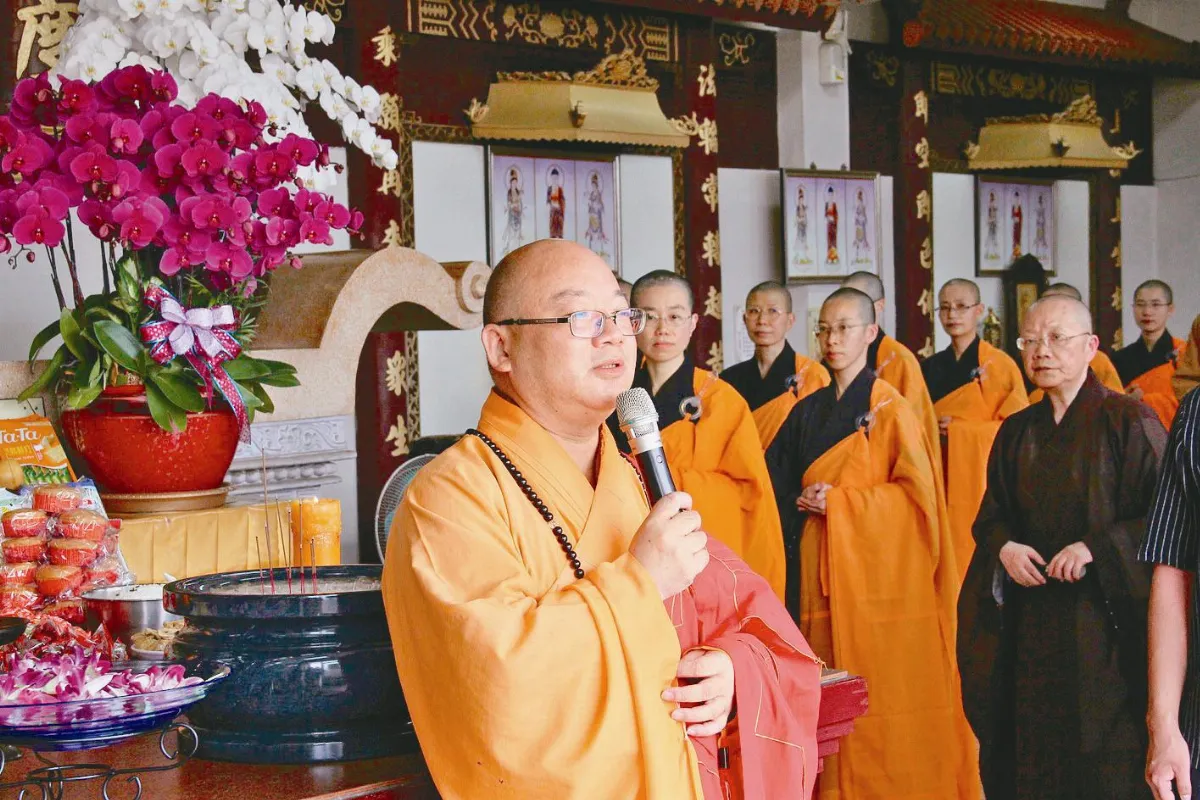 依空法師奉安16位先人  安住佛光山