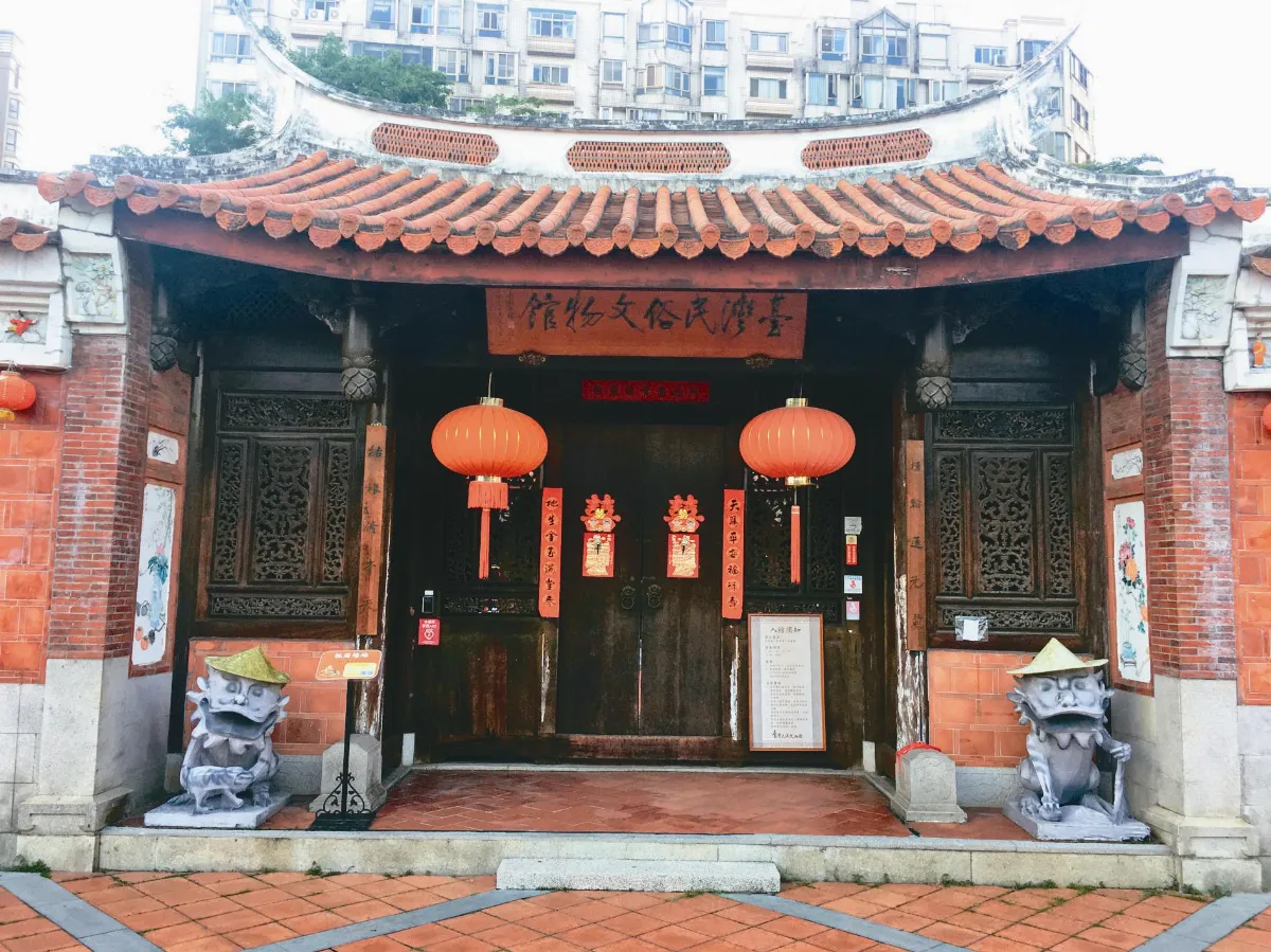 拱門迴廊懷古風 閩式建築藏珍寶