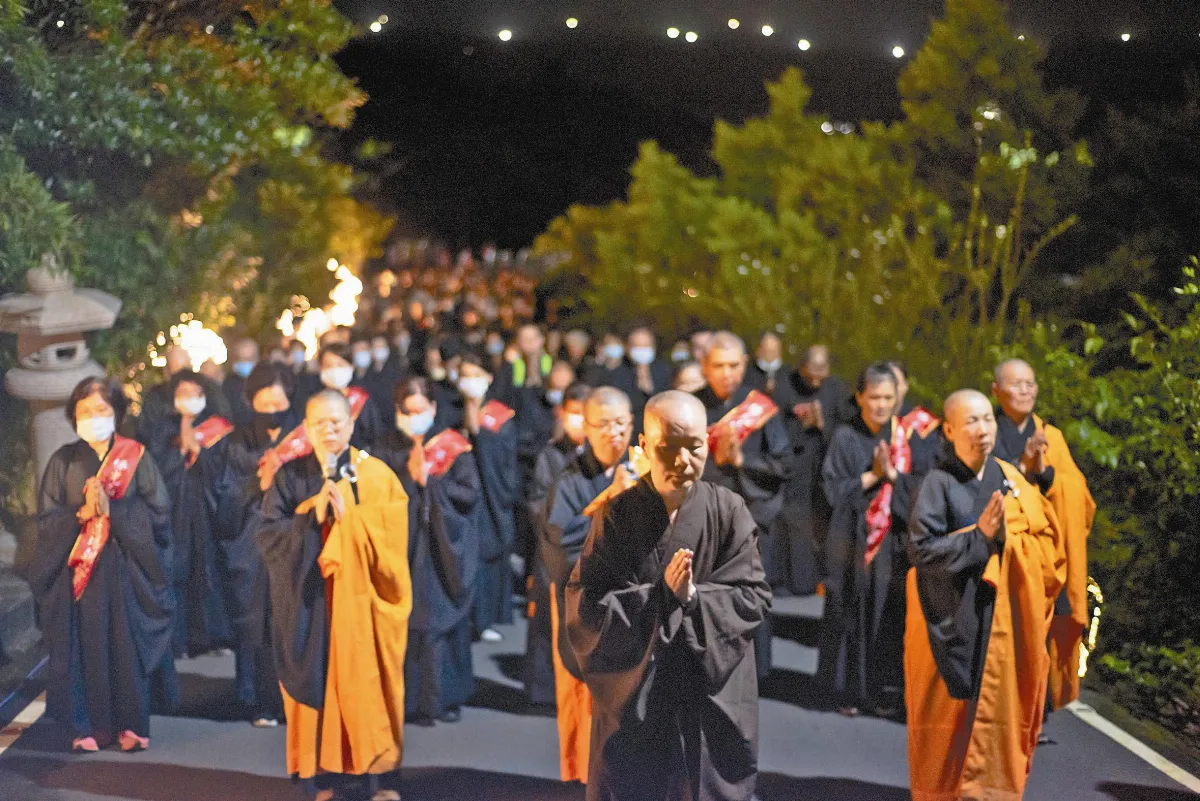 北海道場朝山 500人與佛印心