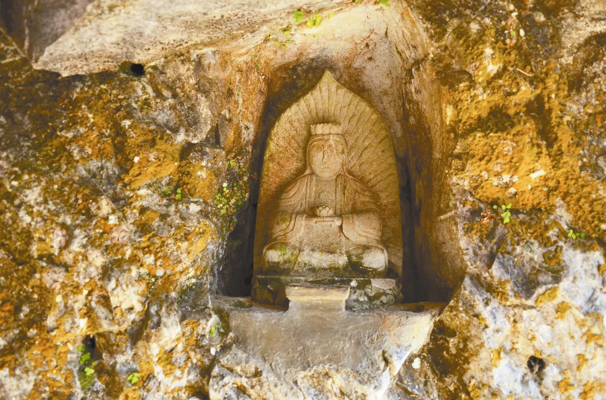 錐麓古道  百年觀音像遭破壞 太管處追凶