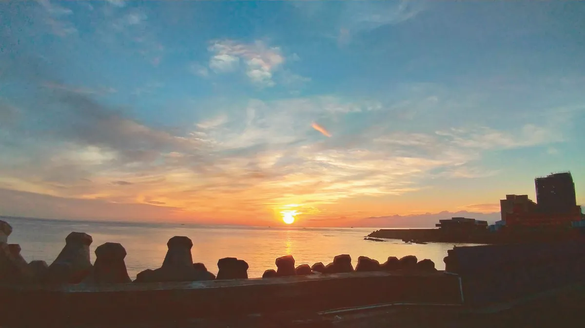 印象旅人  走踏潮境公園 觀海景