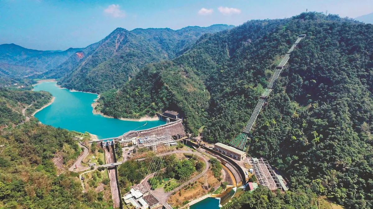 日月潭水力發電 造就水里溪獨特景致
