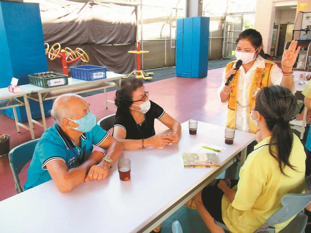 北女所中秋懇親  佛法撫慰身心靈