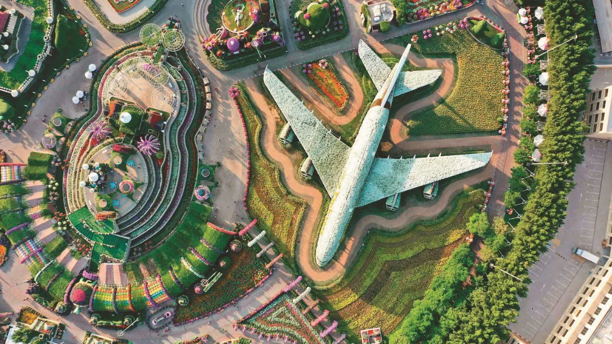 Ａ380降落  沙漠奇蹟花園
