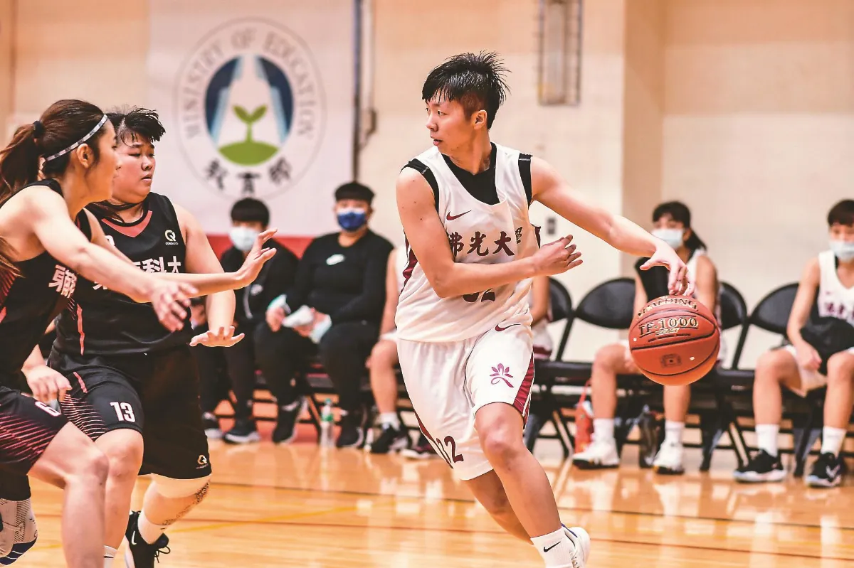 搶攻砲火多點開花 佛大4連勝