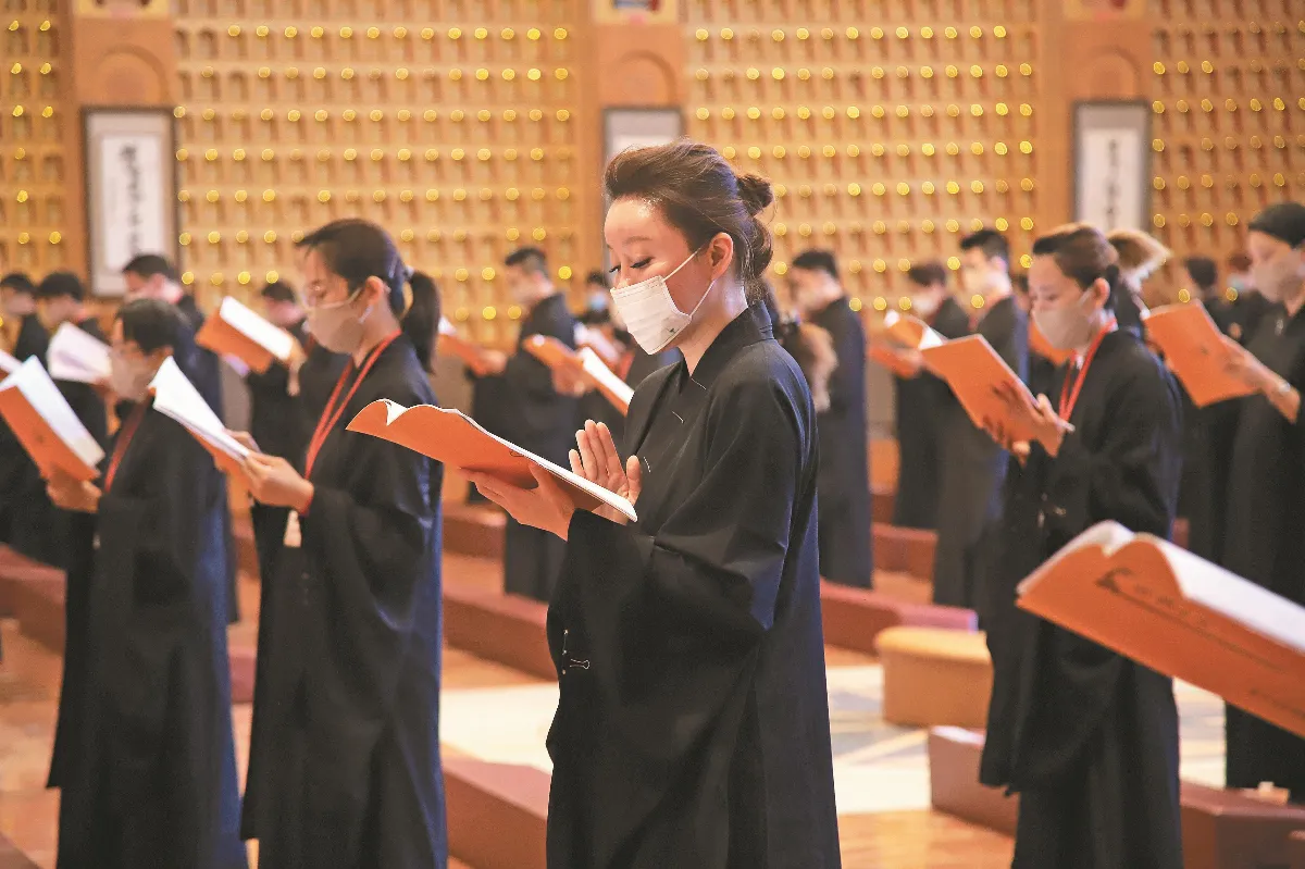 東西澳佛子 求受五戒菩薩戒
