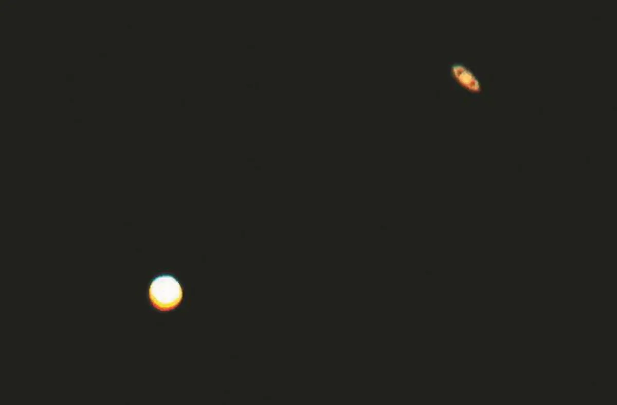 睽違800年 木、土星最近距離合體