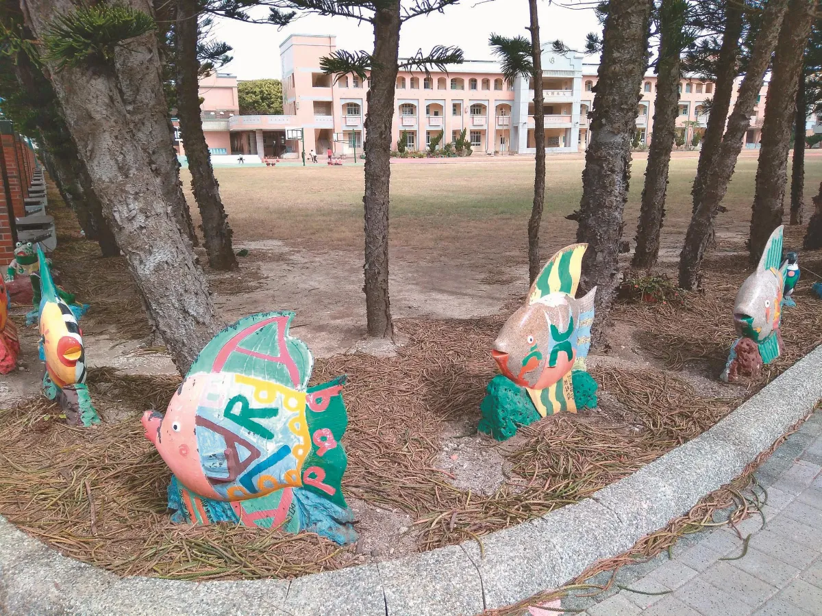 生活快門  魚兒迎賓