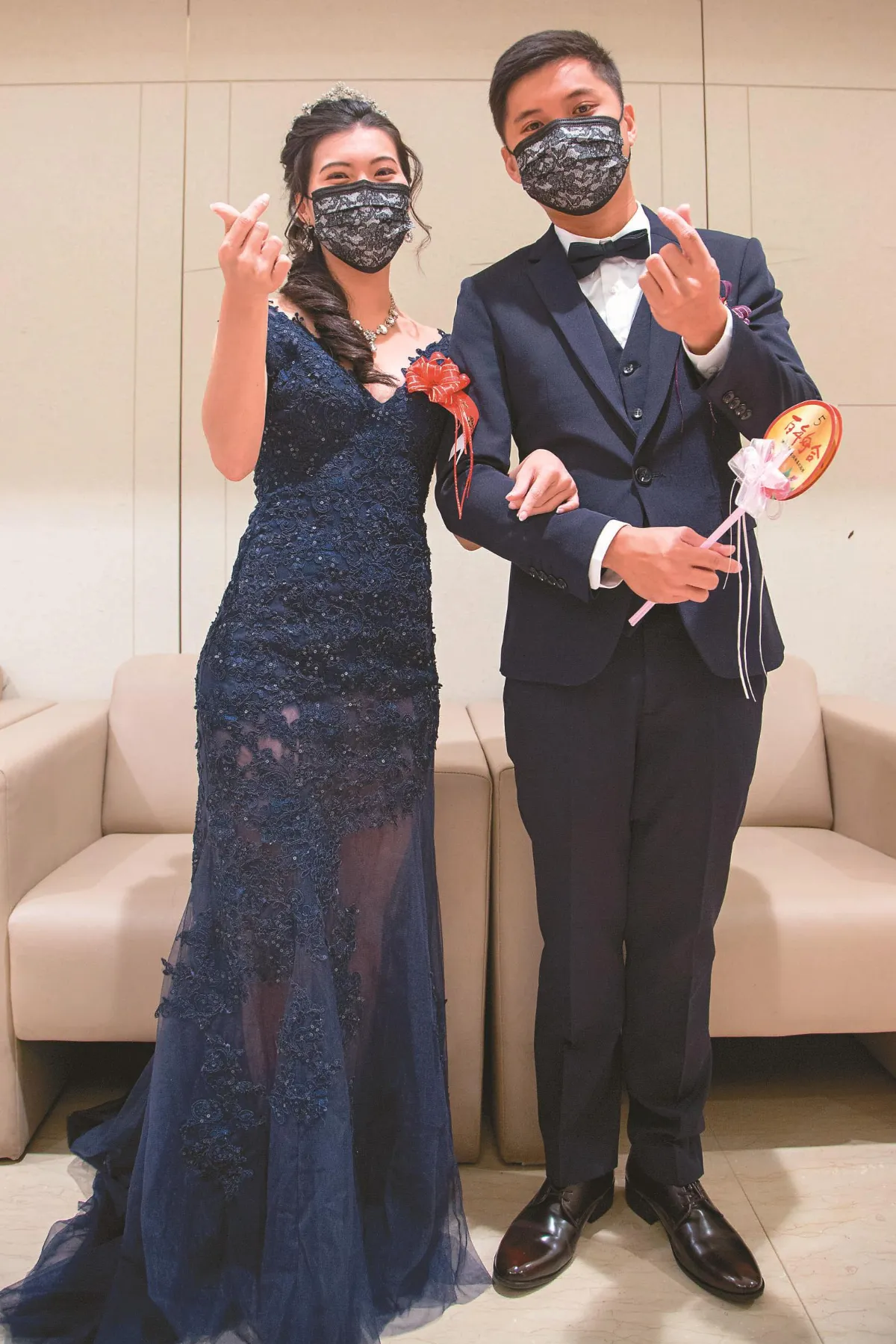 佛青服務大眾 相識而結連理