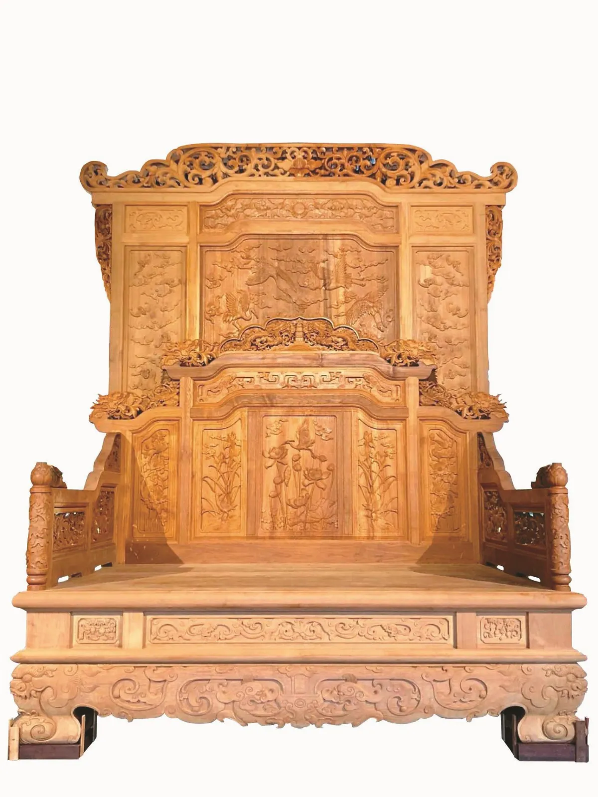 鹽工之子學鑿花 精雕寺廟藝術